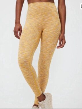 Outdoor Voices Flow Freeform 7/8 leggings in sunset